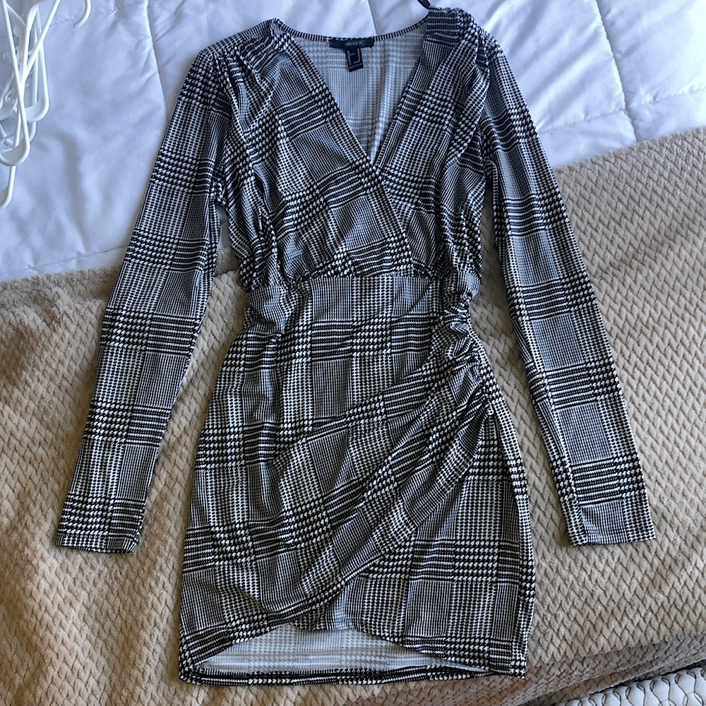 Brand New Cute Dress with black & white pattern